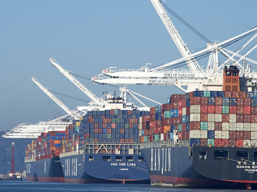 How Are Containers Loaded Onto Ships 1024x768
