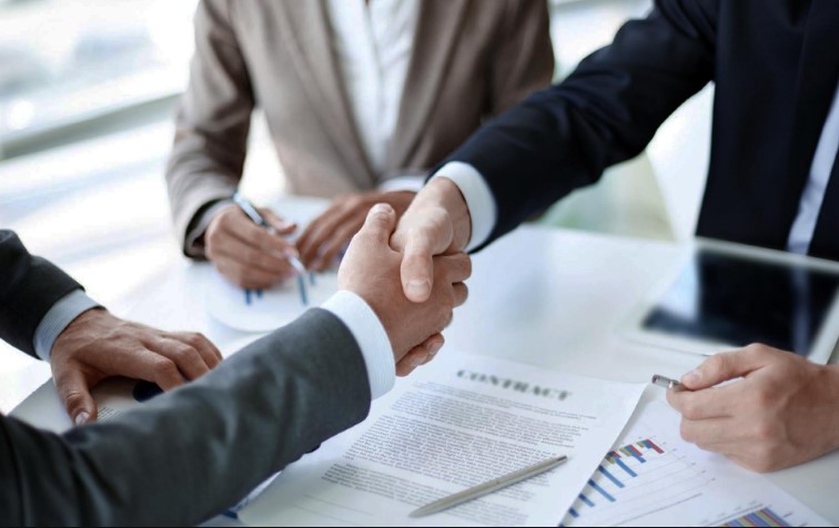 Is A CEO Or Managing Director Higher
